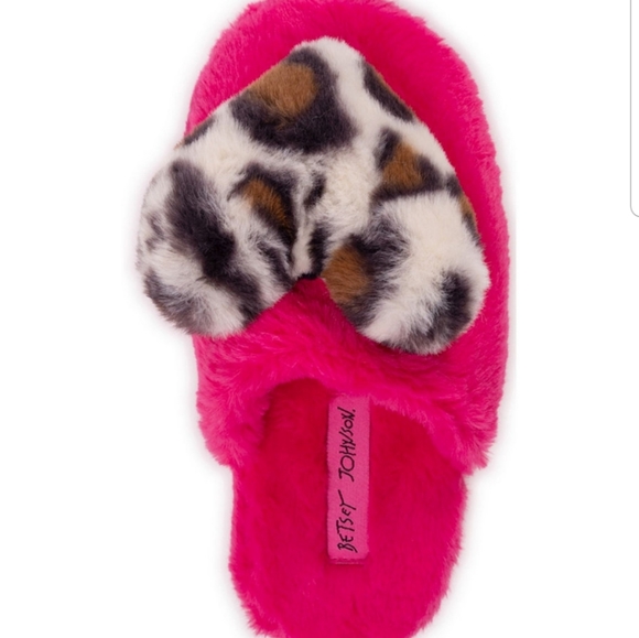 Betsy Johnson Heart Slippers - Picture 2 of 3